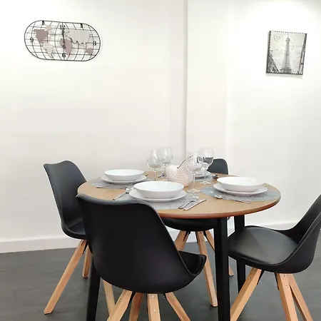 Appartement D4 Modern And Cozy Málaga