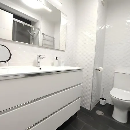 D4 Modern And Cozy Appartement *